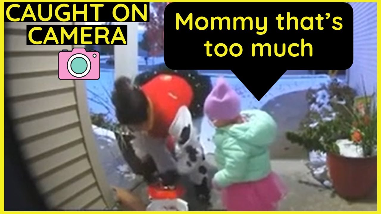 MOM STEALS candy during Halloween (caught on camera) | Top daily viral