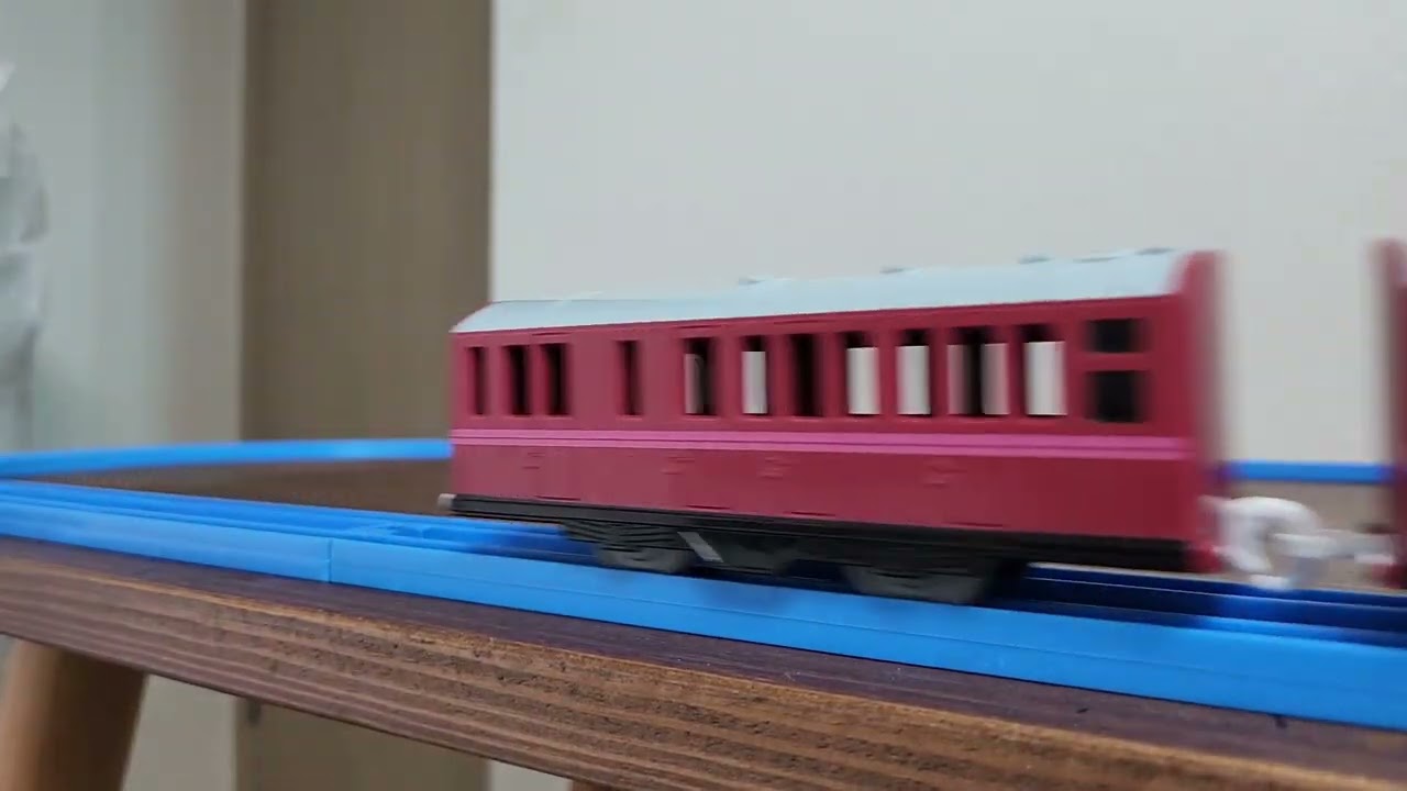 Gordon pulling special coaches