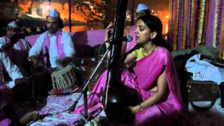 For information on varanasi visit www.varanasialive.com dhanashri
ghaisas disciple of vidushi ashwini bhide deshpandey performing a
traditional budhwa ma...