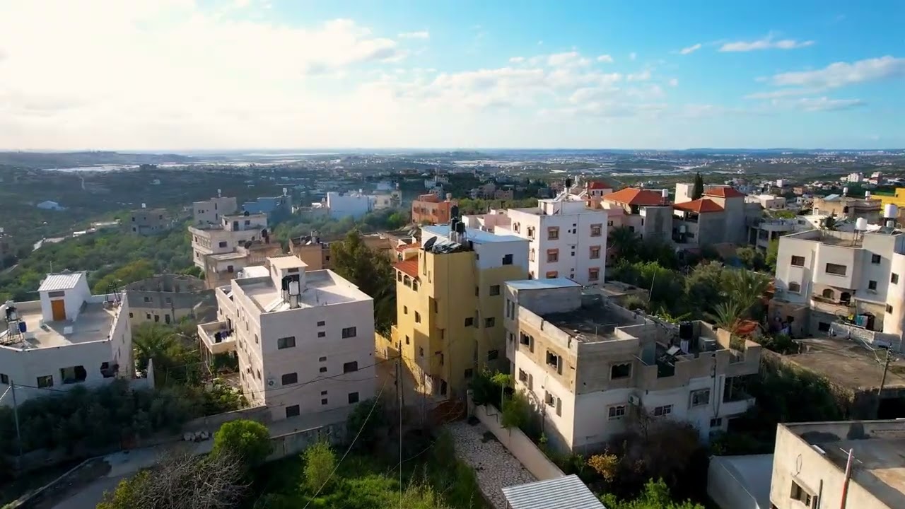 من المقبرة الجنوبية مروراً بالمنطقة الجنوبية بكل تفاصيلها الجميلةووصولاً إلى حارة آل كايد شديد