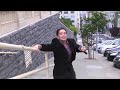 Host richard walking up san franciscos extreme hills sidewalks entertainment comedy host bits