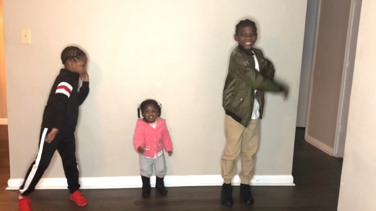 Kids Vs Parents Dance-off