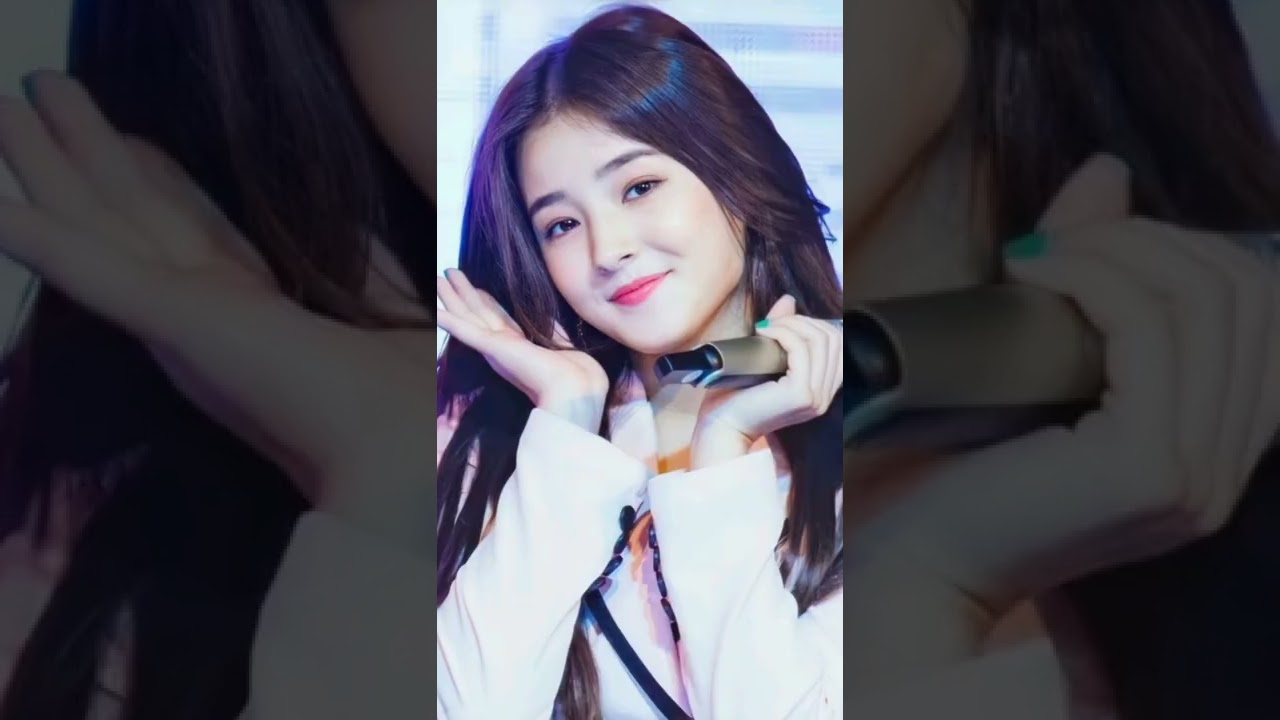 Amazing Photos Of Nancy Momoland ❤️ 