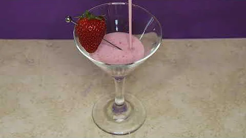 How To Make a Strawberry Shortcake Martini