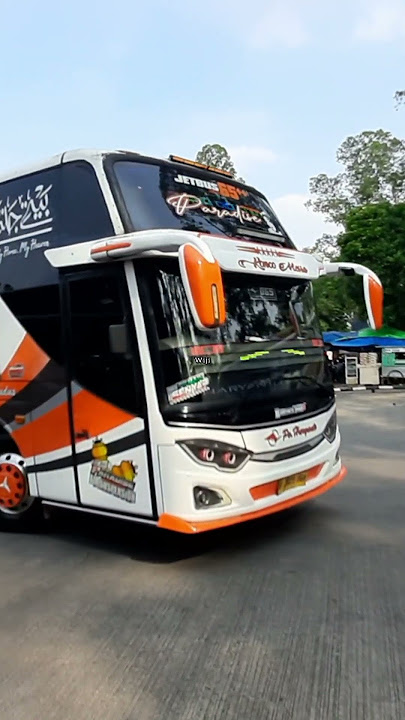Mantan Ex Po.haryanto Jalan Bareng Artis Pak Bero#bus#shorts#bismaniacommunity