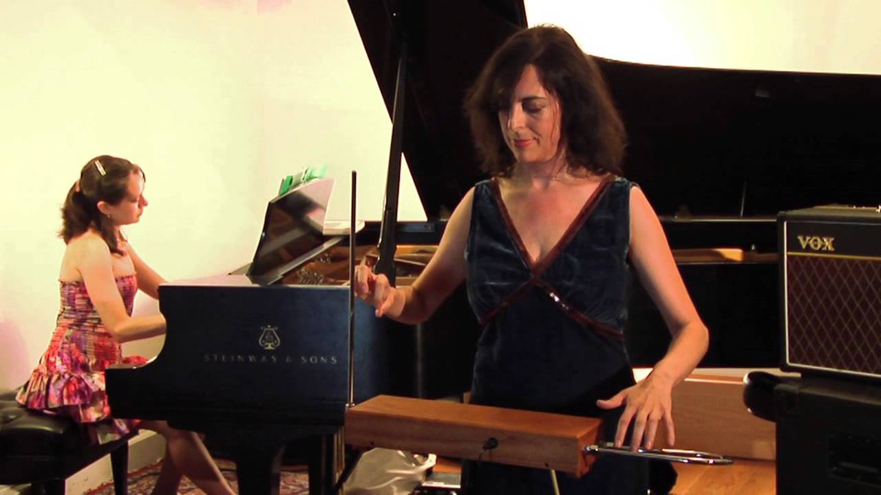 Dalit Warshaw plays Messiaen, Feuillets Inedits (I and II), on theremin.