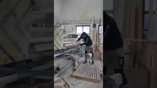 Ha asztalos munka, akkor Emer-Com! Hívj bizalommal ☎️0748 228 000