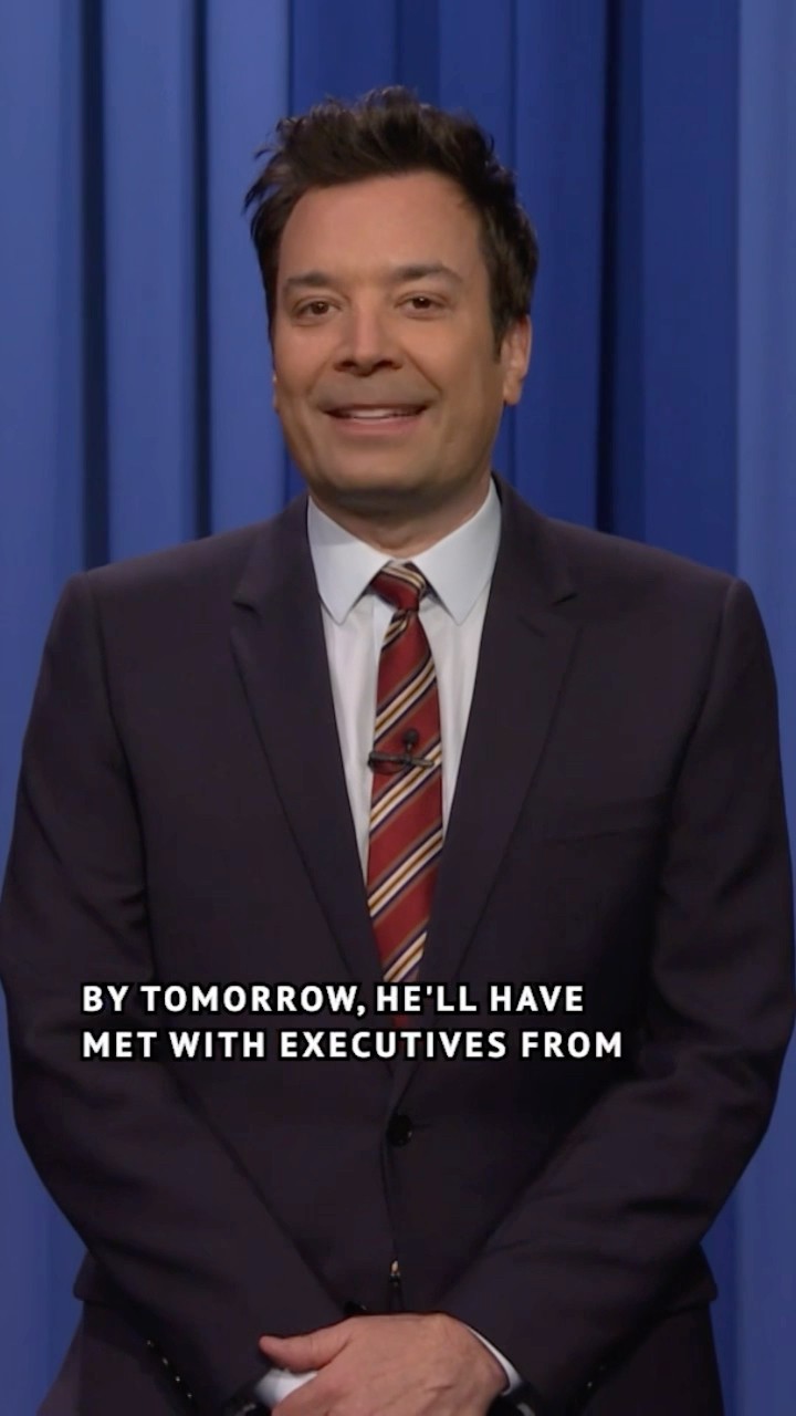 #Trump met with the Netflix co-CEO \u0026 tried to bite his arm to see if it was cake ? #FallonTonight