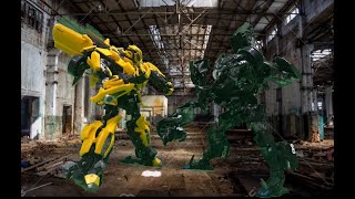 Transformers, “Bumblebee and Sideswipe chased by Barricade”- Stop motion.