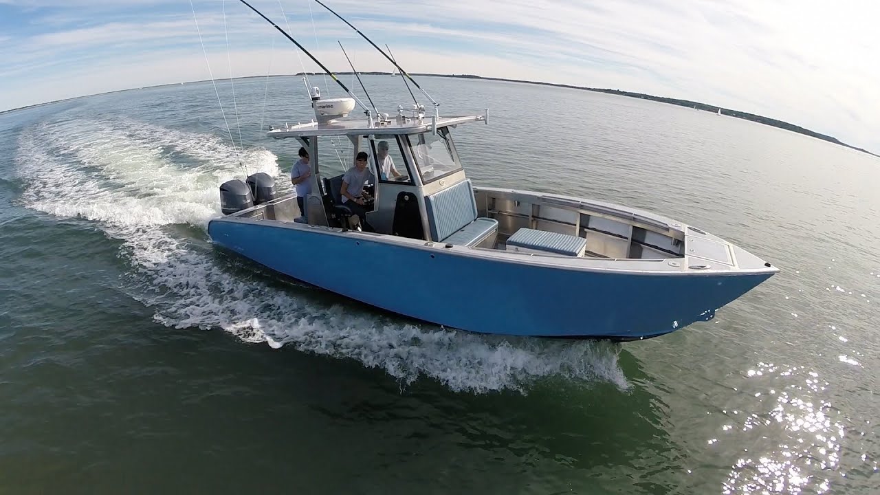 Metal Shark Fearless 32 Hull #1 Promo - YouTube