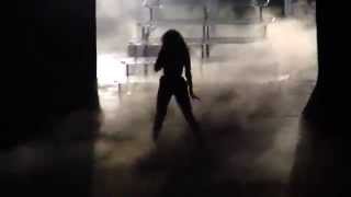Beyoncé - Intro + Crazy in Love + Naughty Girl . I Am... World Tour. (Rio de Janeiro - HSBC ARENA)