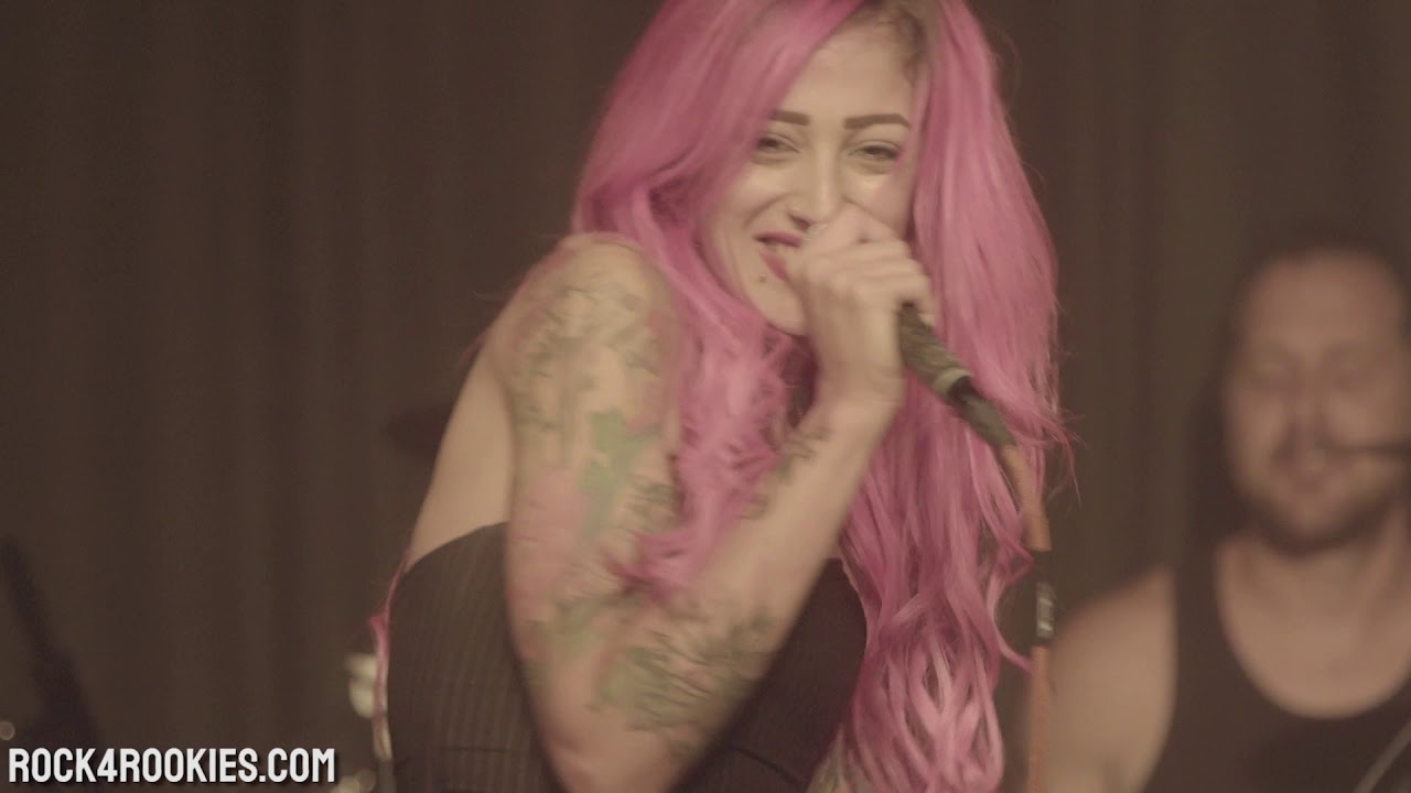 Tia Carrere - Ballroom Blitz (Rock 4 Rookies cover by Danny Sizer)