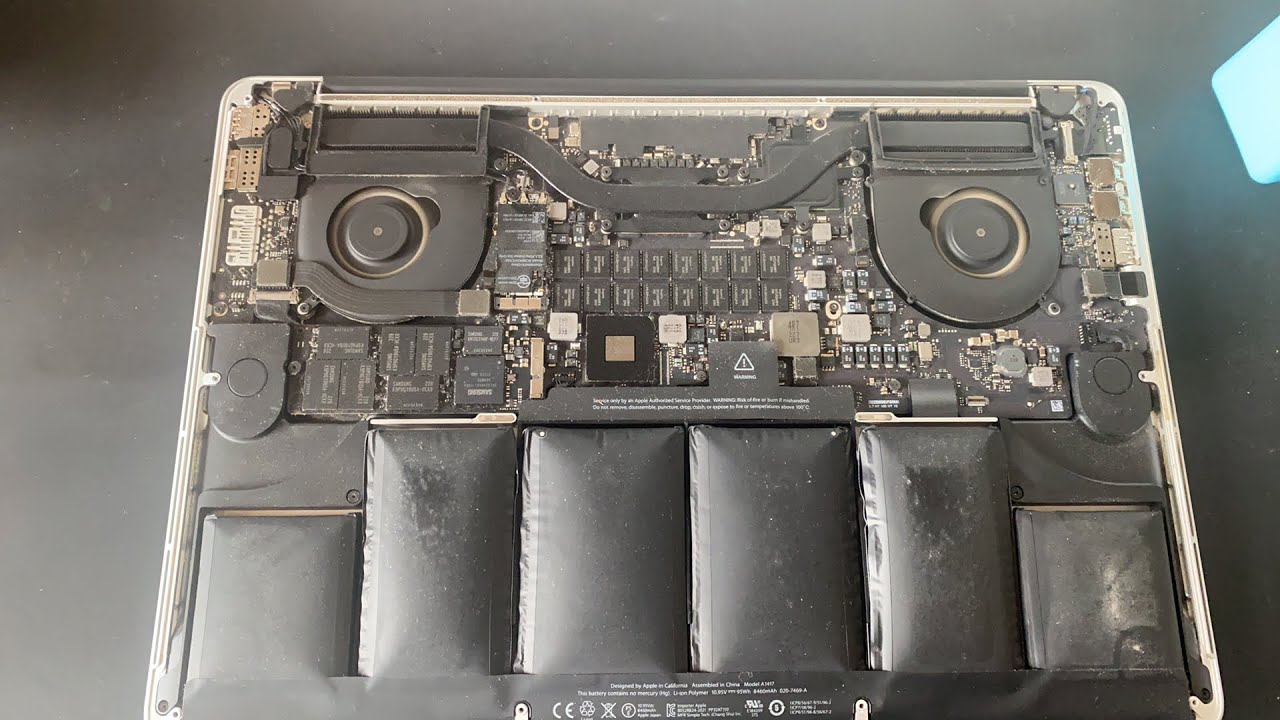 MacBook Pro 2012 15 バッテリー膨張交換修理 - YouTube