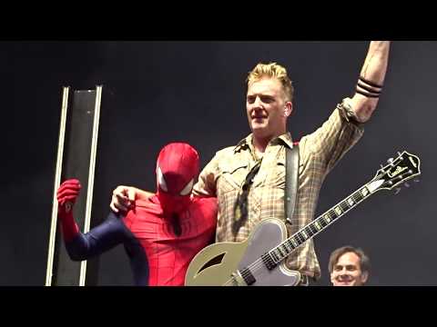 Queens of the Stone Age - Bring me spiderman/ Millionaire @ Rock Werchter, 5-7-2018