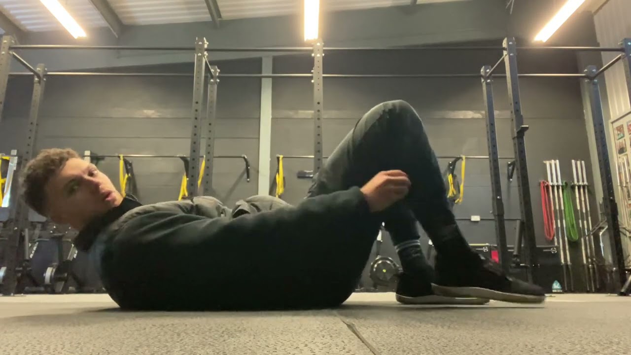 How To: Single Leg Glute Bridge Hold 