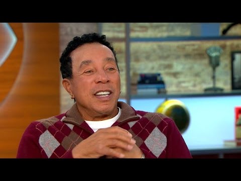 Video: Shinola Terinspirasi Oleh Motown Untuk Koleksi Smokey Robinson Baru