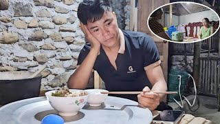 Download Lagu Nam felt uneasy thinking about what he heard from Hang and her mother MP3 Download Lagu Nam felt uneasy thinking about what he heard from Hang and her mother MP3