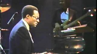 Video thumbnail of "♫ You Are The Reason / Ramsey Lewis Quartet"