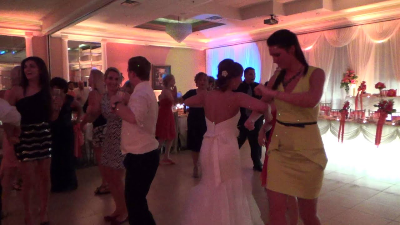 アメリカ人がほぼ全員踊れるダンス スーパーの南国フルーツ La 日和 ときどき日本