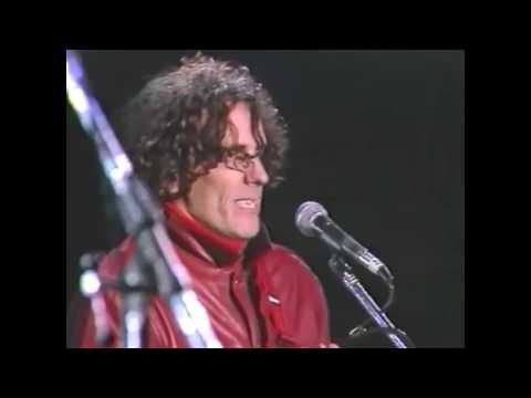 SPINETTA ft. Gustavo Cerati, Fito Páez, Zeta Bosio | Seguir viviendo sin tu amor | 1992