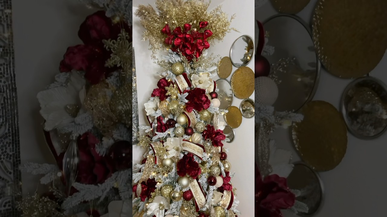 BURGUNDY AND GOLD CHRISTMAS TREE 