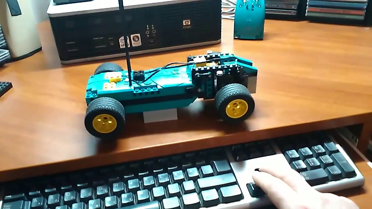 lighed Ræv Medfølelse Lego 8482 Cybermaster -Build 2: steering 4 wheel car - YouTube