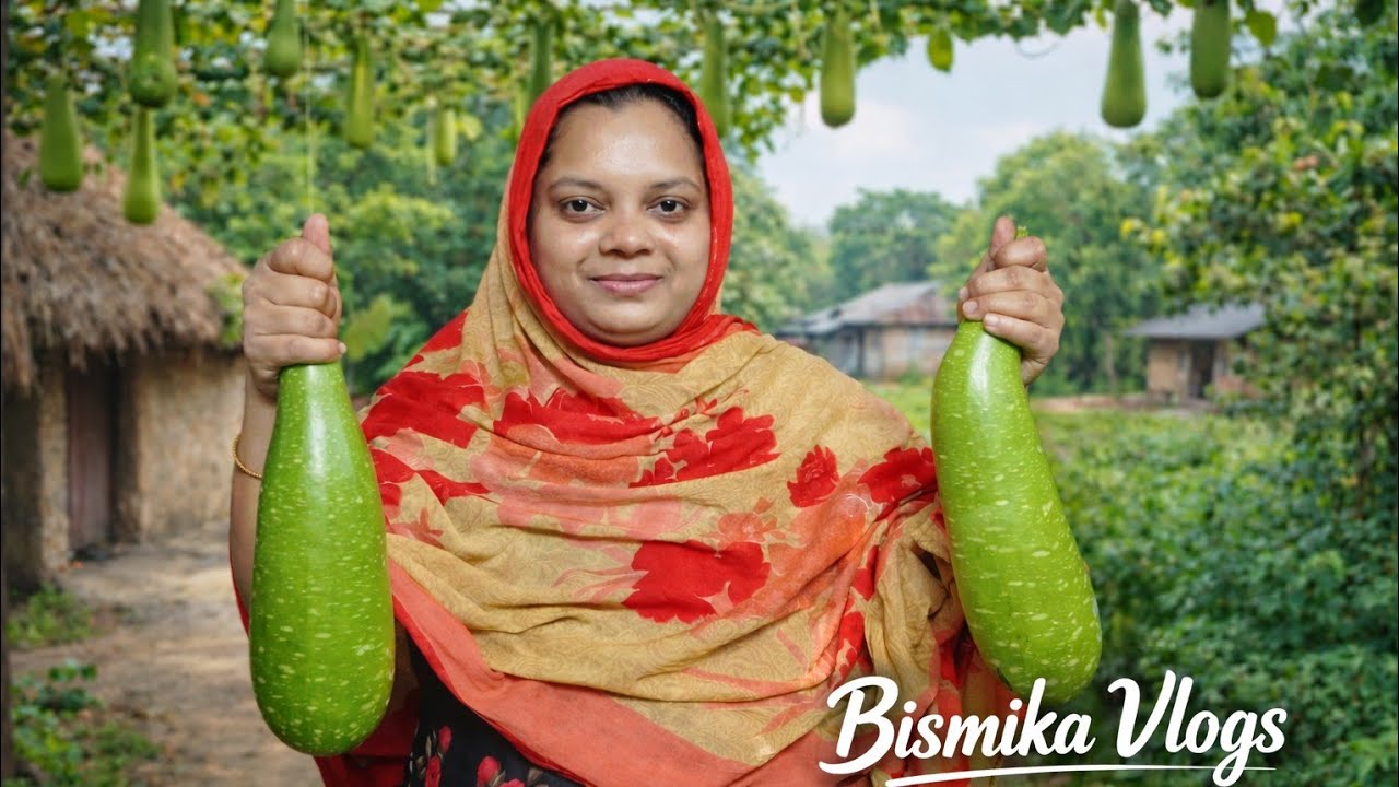 আপনাদের ভাইয়া জমিন থেকে টাটকা লাউ কিনে নিয়ে আসলো দেখে মনটা ভরে গেল। সাথে রান্না করলাম লাউ শাক 🥘🥘