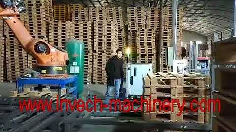 Robot pallet nailing and stacking system for wooden pallets