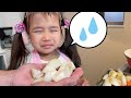ゴーグルつけてお手伝い!?まりちゃんが玉ねぎ切ったら泣いちゃった!パパと一緒にクリームシチューを作ってみよう!【まりちゃん いずちゃん みなくん PaPa's クッキング】