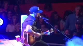 Luke Bryan Drink A Beer HD 2014 (Live)