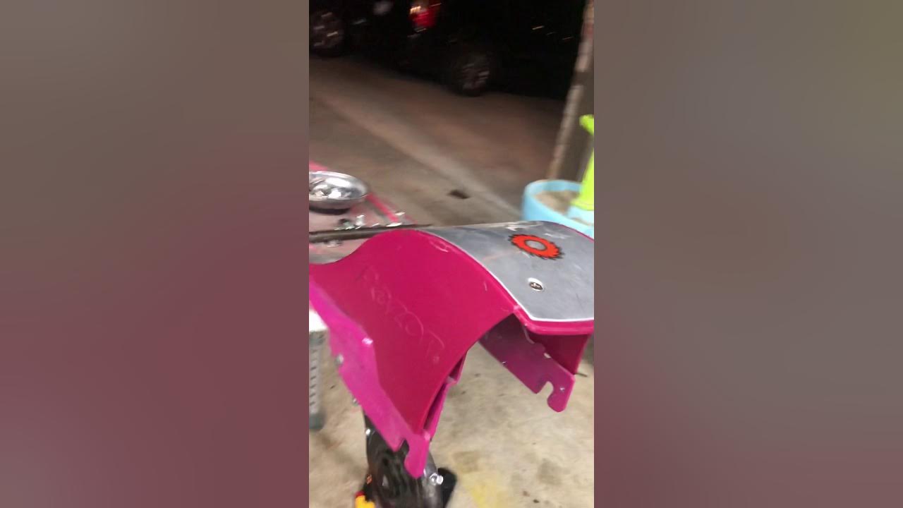 How to replace tube in rear tire of a Razor E300 YouTube