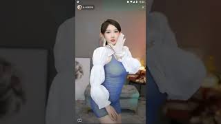 迷人的黎闪电20220315110130