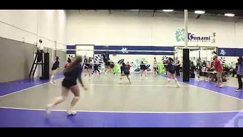 Allie Watkins Aggressive Middle Attacks Score!- 17...