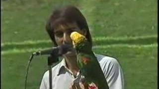 Pancho The Singing Parrot