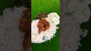 Beef curry kang kung with garlic and cucumber salad .foodlover srilanka food fyp