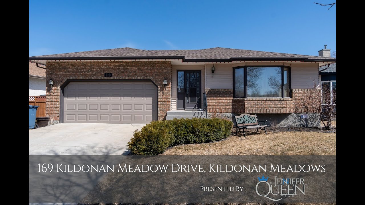 169 Kildonan Meadow Drive Jennifer Queen Winnipeg Realtor with RE