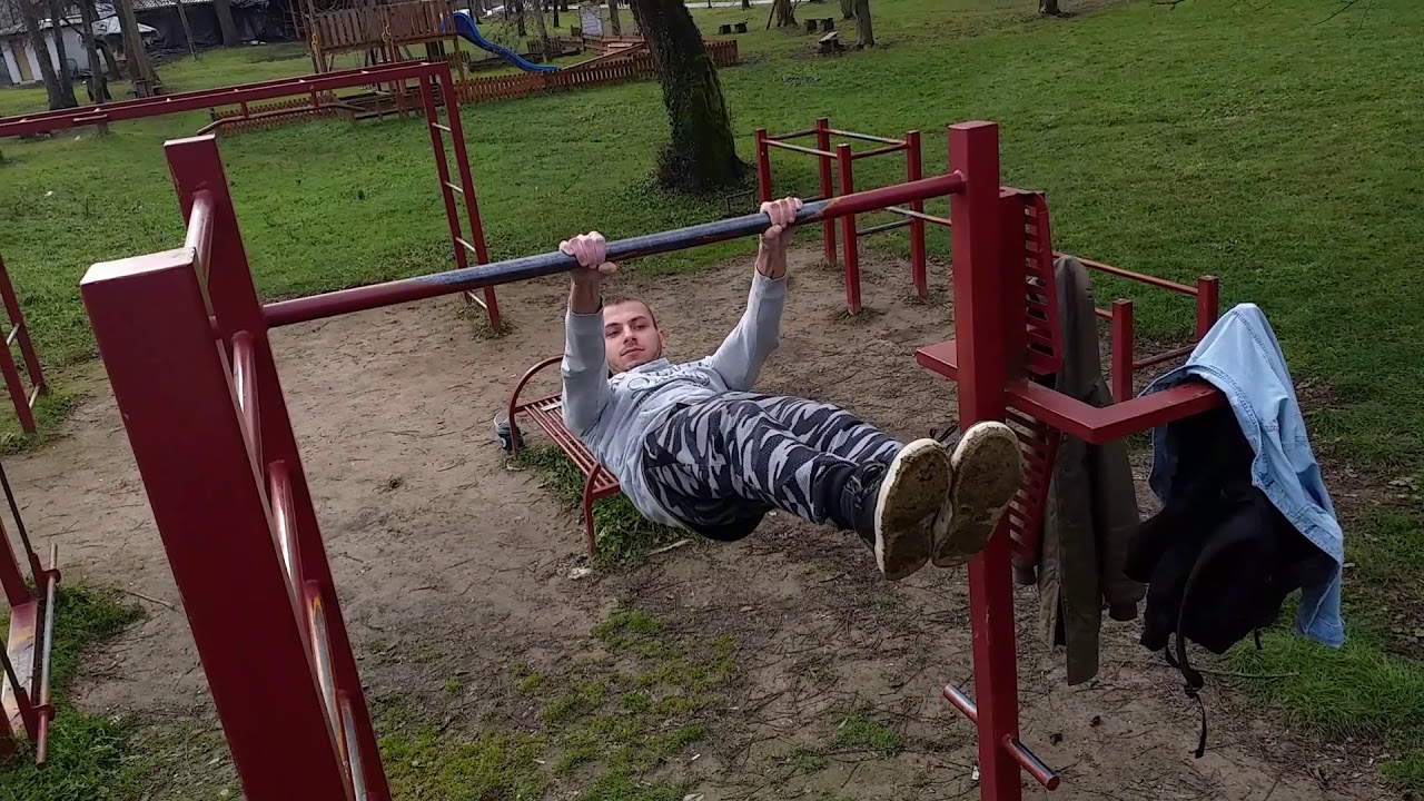 STREET WORKOUT FREESTYLE workout back