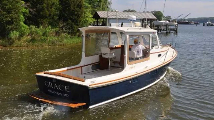 Grace - 29' 1999 Dyer Cruiser / Downeast Motor Boa...
