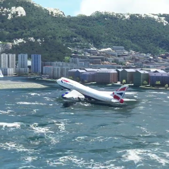 Hard Landing Boeing 747 at Gibraltar Airport #shorts