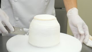 ウエディングケーキの生産台数が日本一！熟練のパティシエが創る芸術的なデコレーションケーキの作り方 screenshot 1