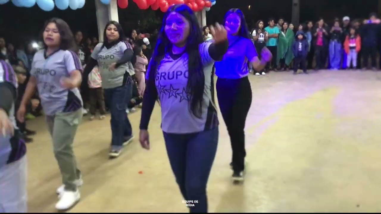 Grupo de coreografia Mistério de Luz/ Terra indígena Rio Das Cobras/ Aldeia Indígena Encruzilhada.