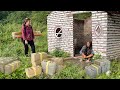 Young girl cleans and renovates old house for 70 year old woman and feeds her for only s20