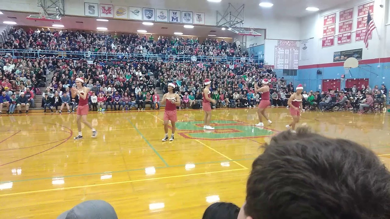 Holiday Assembly 2018 😂 - YouTube