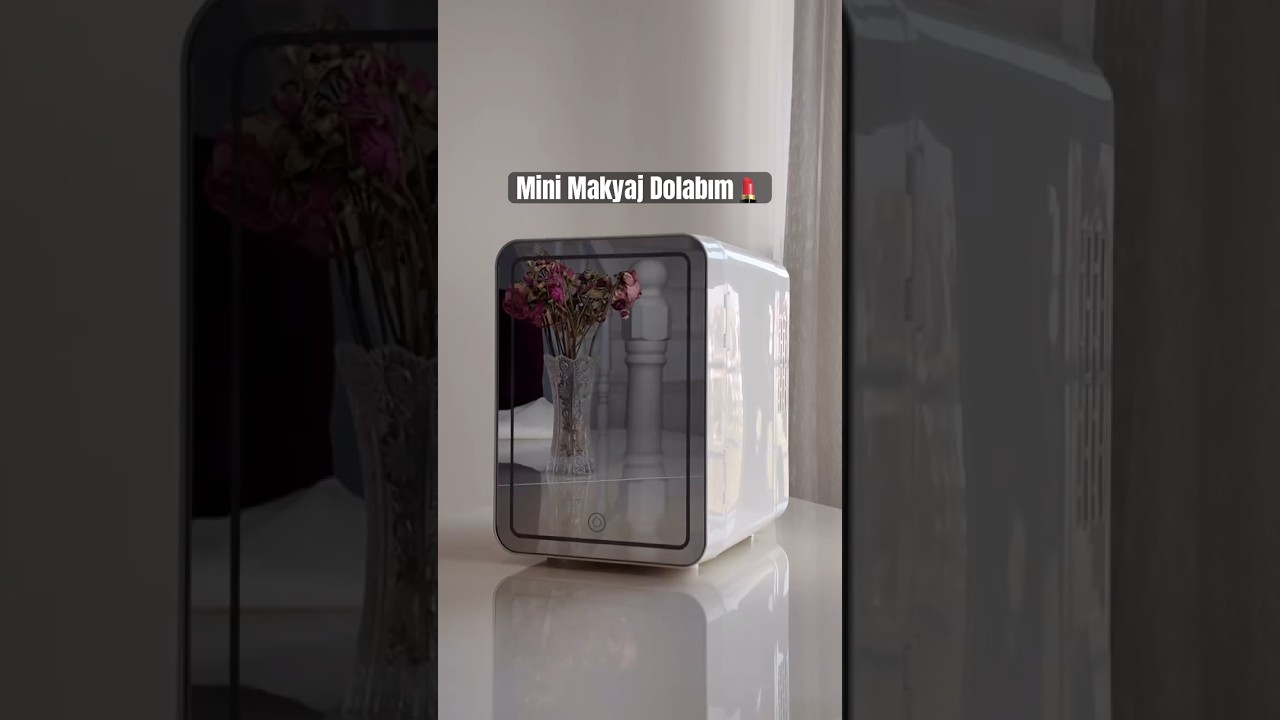 Makyaj Masamın Yeni Yıldızı: Mini Buzdolabı ❄️ 