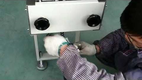 Conveyor Chain installation of Flow Pack Machine LANDPACK