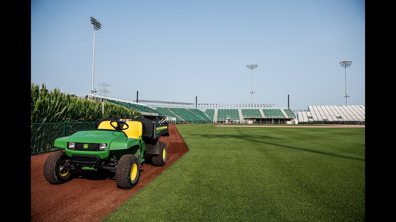 Learn how Field of Dreams team prepared the turf for MLB debut