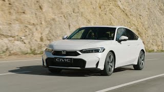 Civic e:HEV rocznik 2026 - Funkcje Systemu Bezpieczeństwa ✅
Nowa Honda Civic została wyposażona w aktywną technologię bezpieczeństwa Honda SENSING z zapobieganiem kolizjom i ostrzeżeniem przed zjazdem z pasa ruchu, które utrzymają Ciebie i Twoich pasażerów bezpicznych w każdej trasie. Civic e:HEV rocznik 2026 - Funkcje Systemu Bezpieczeństwa ✅