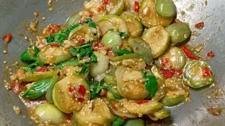 ခရမ္းႂကြပ္သီး ပဲငပိခ်က္#ခရမ္းႂကြပ္သီးခ်က္နည္း