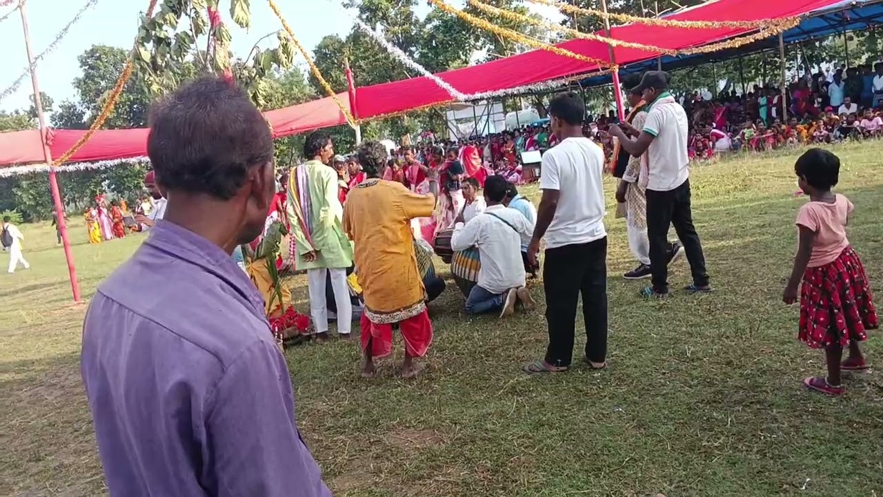 करम महोत्सव -2025 स्थान - चालीटाड़ रामडेरा सिल्ली। कुड़माली झूमर गीत गायक - लखीराम महतो सरगुंजाडीह