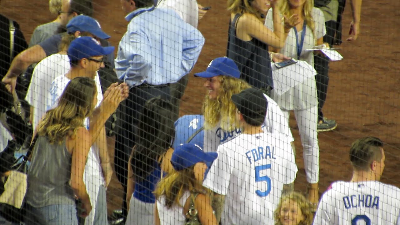 Dirty Heads Dustin Bushnell Nice 1st Pitch at Dodgers